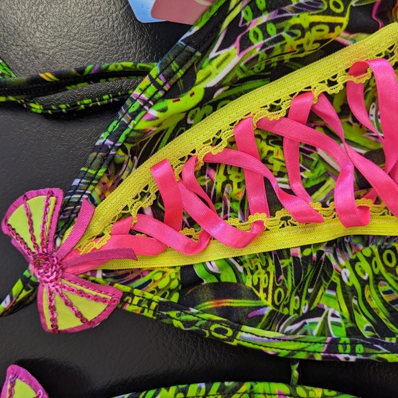 Babalu Thong bikini - Picture 4 of 5